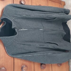 LULULEMON full-zip long sweatshirt
